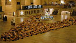 Spencer Tunick - Grand Central Terminal, NY