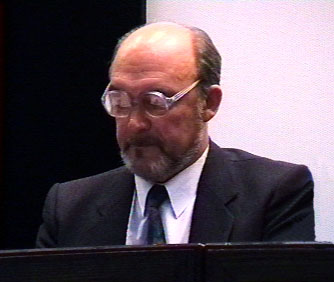 1-2.jpg (22230 bytes)