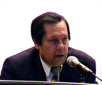 1-3.jpg (24168 bytes)