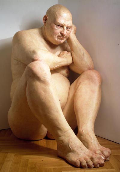   (Ron Mueck) -    .